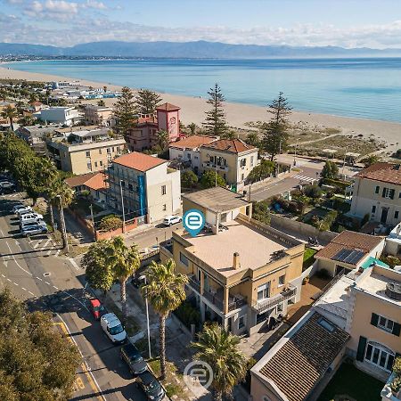 Poetto Sea Breeze - Blue Apartment กาญารี ภายนอก รูปภาพ