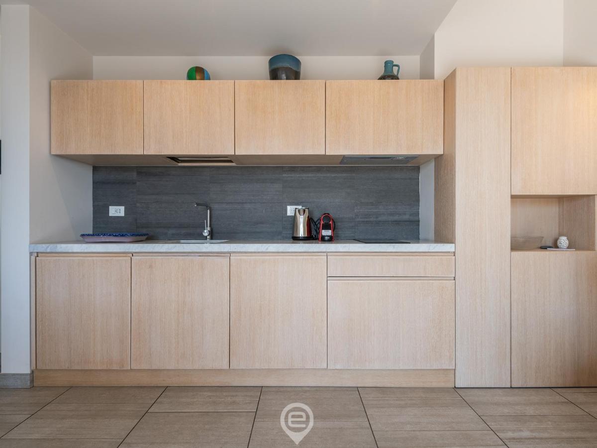 Poetto Sea Breeze - Blue Apartment กาญารี ภายนอก รูปภาพ