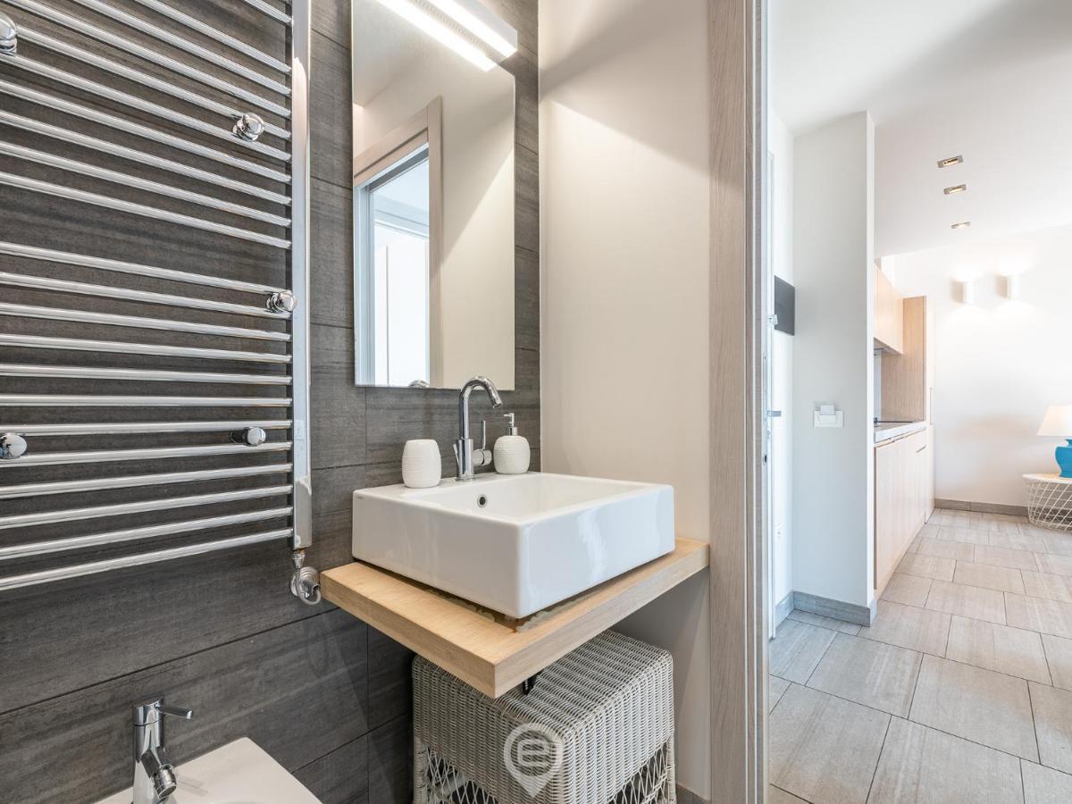 Poetto Sea Breeze - Blue Apartment กาญารี ภายนอก รูปภาพ