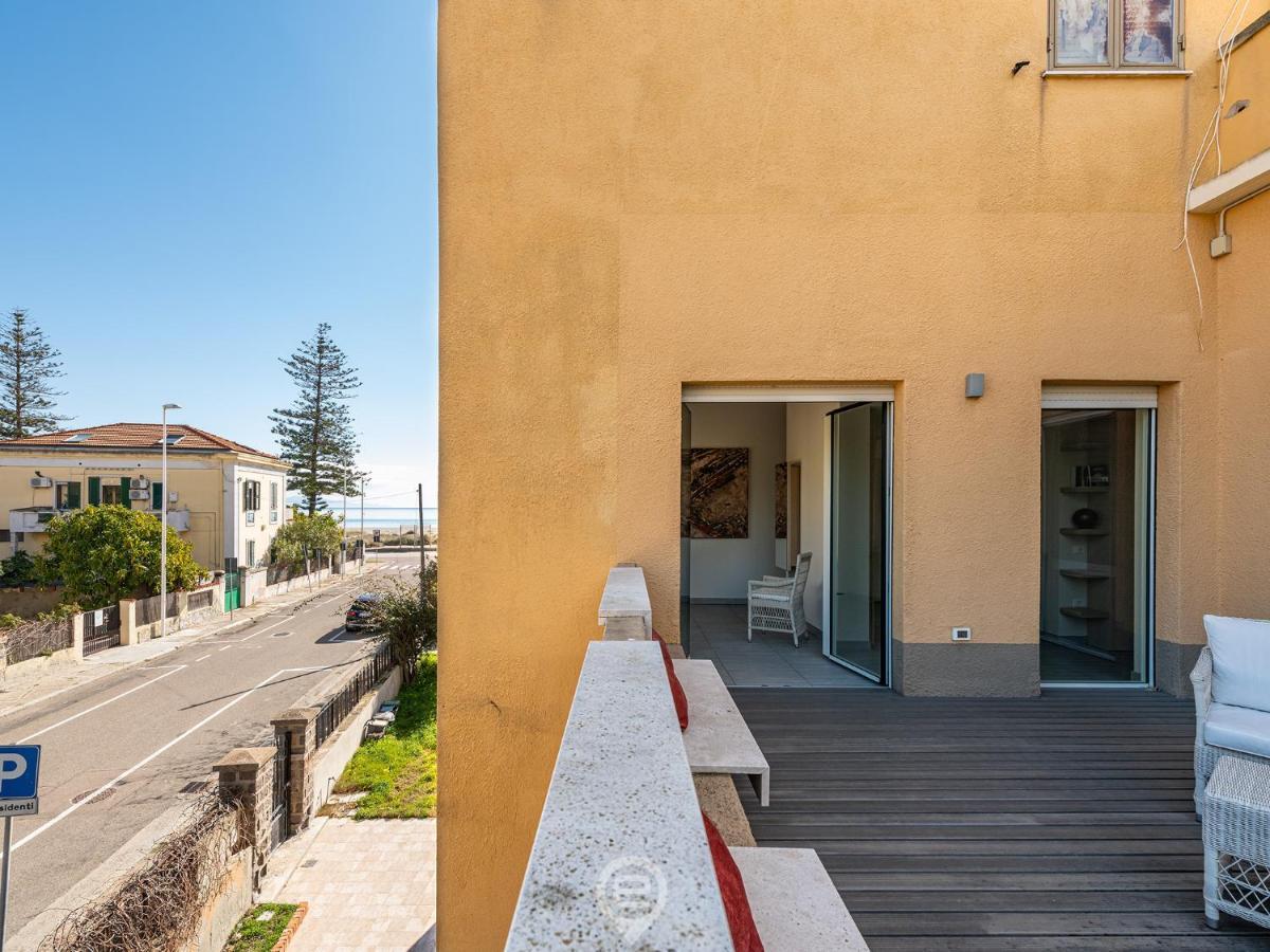 Poetto Sea Breeze - Blue Apartment กาญารี ภายนอก รูปภาพ